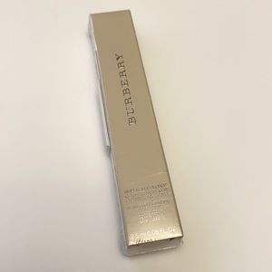 Burberry Cashmere Concealer - No. 04 Honey NIB